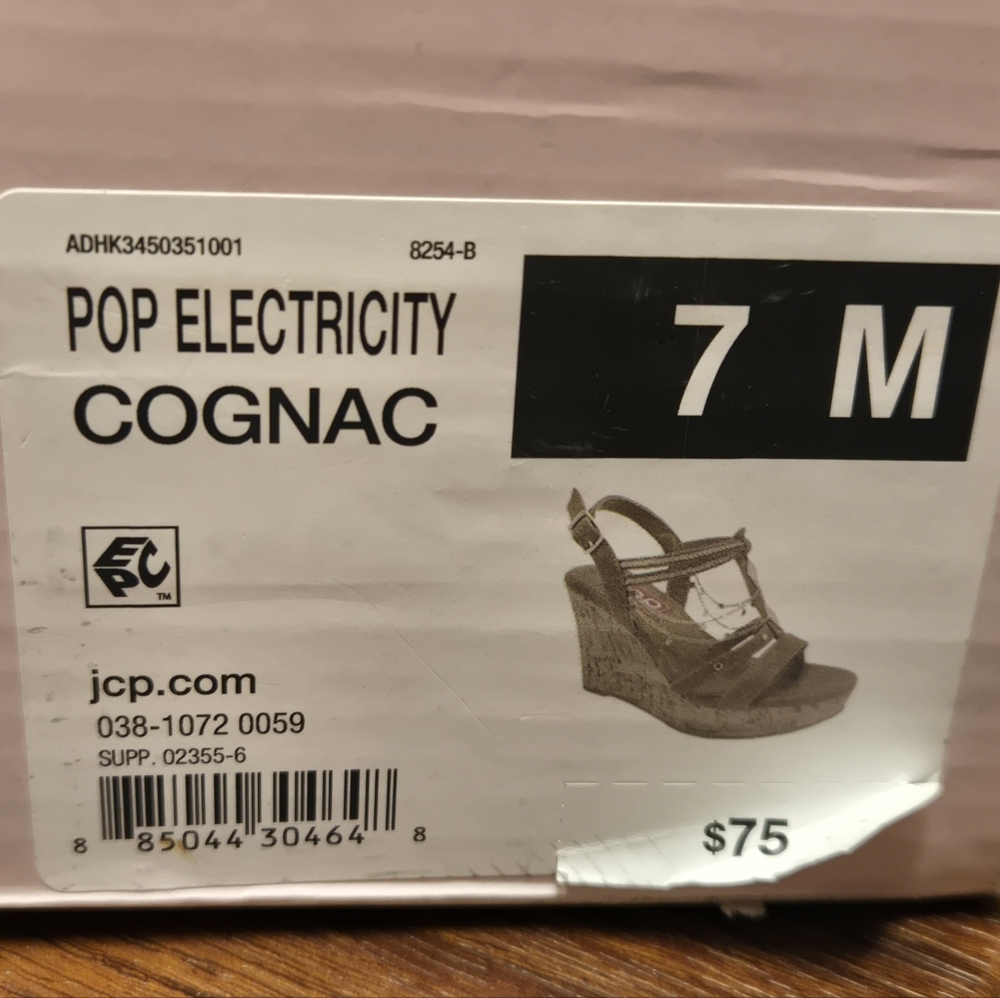 Pop Electricity 4in Wedge Sandal Size 7M Cognac W/ Chain Detail - Picture 9 of 10